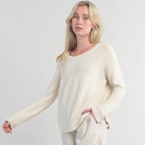 Better Rich White knit sweater